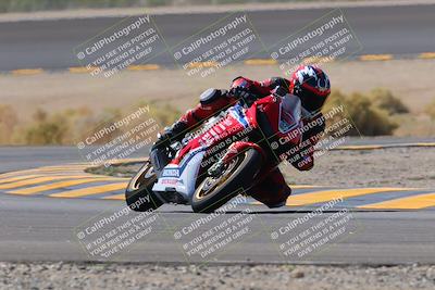 media/Oct-08-2022-SoCal Trackdays (Sat) [[1fc3beec89]]/Turn 14 (1050am)/